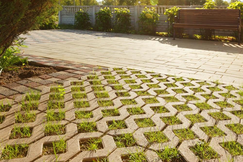 https://www.cricketpavers.com/wp-content/uploads/2023/10/Permeable-Pavers-A-Practical-Solution-for-Your-Driveway.jpg?utm_source=chatgpt.com
